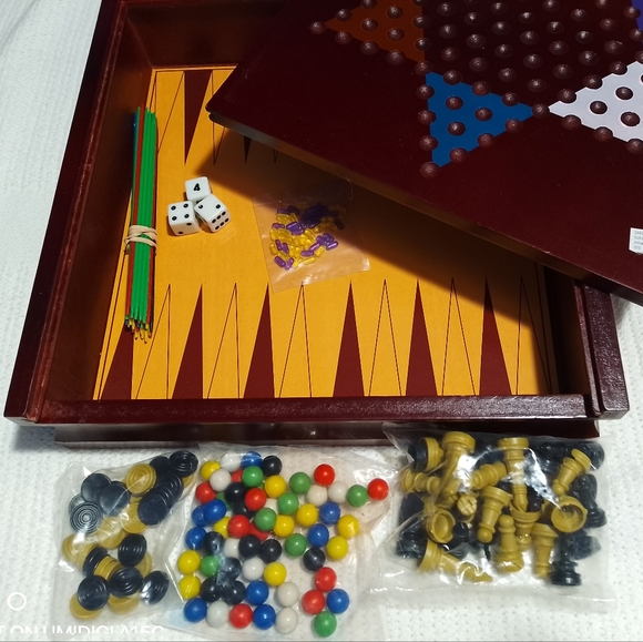 Classic Board Game Set - Picture 1 of 6